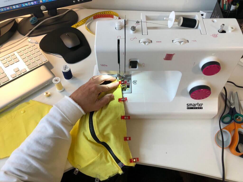 Comment se lancer en couture Les Reines de l'Aiguille